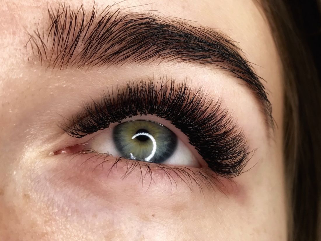 Lifting rzęs a przedłużanie — co wybrać?